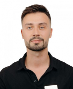 Кимаев Артур Олегович стоматолог-хирург